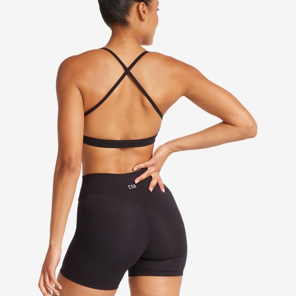 CSB - Form Ivy Crop - Picture 4 of 7